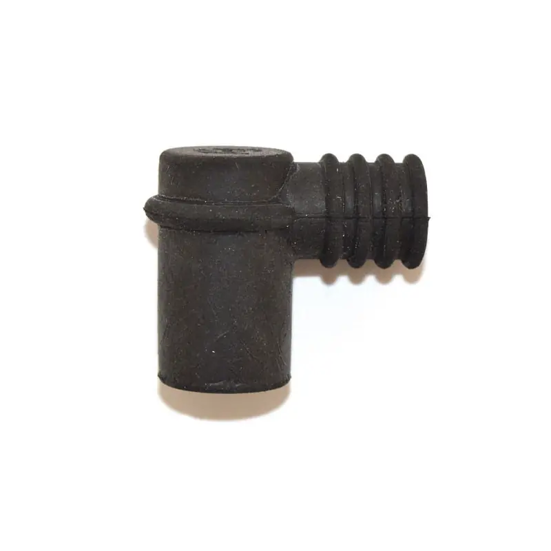 Ultime Pezzi ATTACCO CANDELA GOMMA _7MM